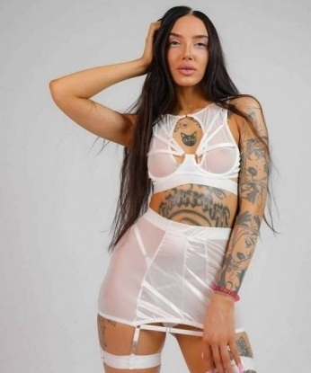 Анкета проститутки Александра - город Энгеной, 23 года, №694